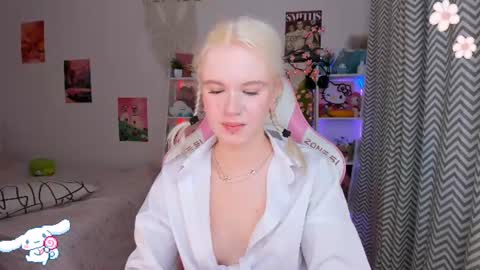 Mia online show from July 2026 03:31:02 AM