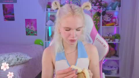 Mia online show from July 2026 03:24:01 AM