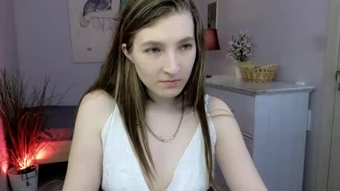 Snapshot of mia_weawer chatting on November 2025 10:18:02 AM Mia online show from November 2025 10:18:02 AM