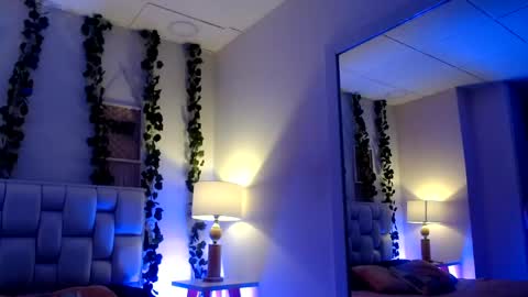 Mia online show from May 2026 11:16:02 AM