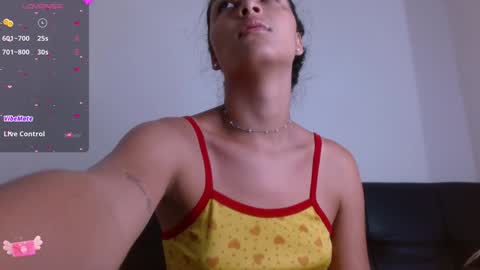 Snapshot of miaa_heart chatting on January 2025 11:46:01 AM Mia online show from January 2025 11:46:01 AM