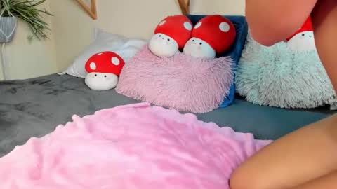 Snapshot of miaa_rose__ chatting on March 2026 06:25:01 PM Miaa online show from March 2026 06:25:01 PM