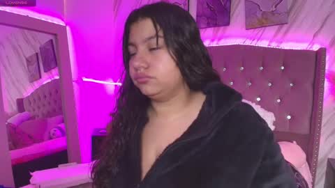 miaa_smiith1 online show from December 2024 11:41:02 AM