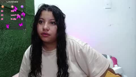 miaa_smiith1 online show from November 2025 10:04:02 AM