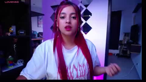 Snapshot of miaaa_mo chatting on January 2025 10:37:02 PM Ma online show from January 2025 10:37:02 PM