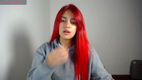 Snapshot of miaaa_mo chatting on November 2025 02:32:01 AM Ma online show from November 2025 02:32:01 AM