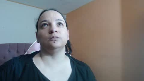 Snapshot of miaabrownn chatting on March 2026 06:48:01 PM MIA online show from March 2026 06:48:01 PM