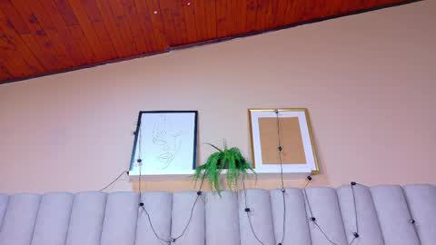 miaanderson__ online show from April 2026 12:10:02 PM