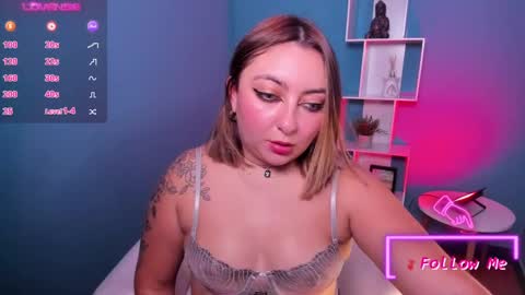 Snapshot of miaawild chatting on January 2025 08:54:01 PM Andrea online show from January 2025 08:54:01 PM