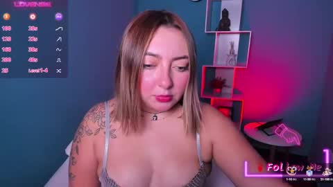 Snapshot of miaawild chatting on February 2025 08:21:01 PM Andrea online show from February 2025 08:21:01 PM