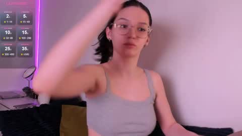 mia online show from May 2026 09:41:02 PM