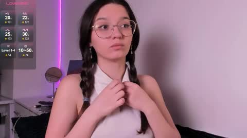 mia online show from May 2026 11:54:02 PM