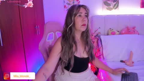 MIA online show from May 2026 07:10:02 PM