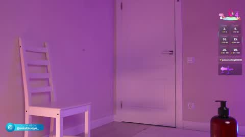 miablueye online show from May 2026 03:50:02 PM