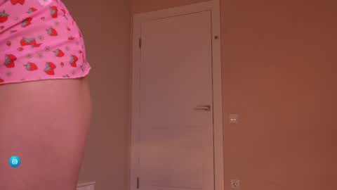 miablueye online show from May 2026 02:57:01 PM