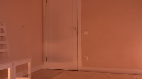 miablueye online show from June 2026 04:44:01 PM