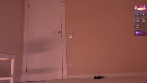 miablueye online show from July 2026 03:51:01 PM