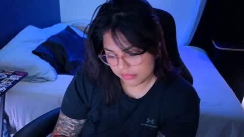 Mia online show from July 2026 01:45:01 AM