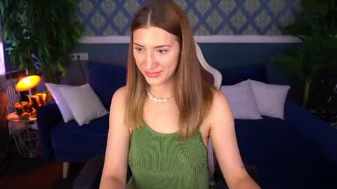 Mia online show from July 2026 01:03:01 PM