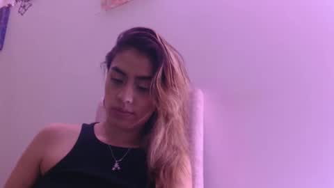 Miia  online show from April 2026 11:20:02 PM