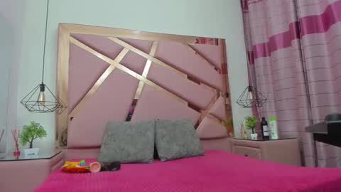 Snapshot of miacours chatting on January 2026 07:06:02 PM MiaCours online show from January 2026 07:06:02 PM