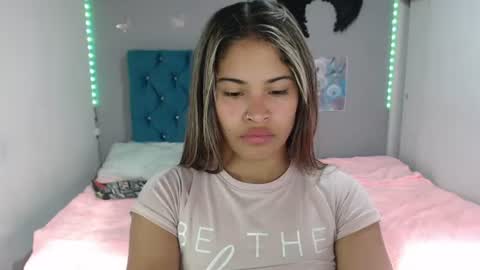 miacumgirl online show from June 2026 12:25:01 PM