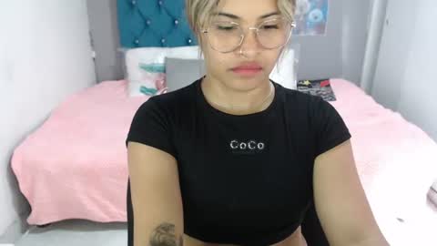 miacumgirl online show from July 2026 12:36:02 PM