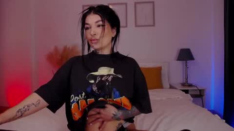 miacute4u online show from March 2026 06:11:01 PM