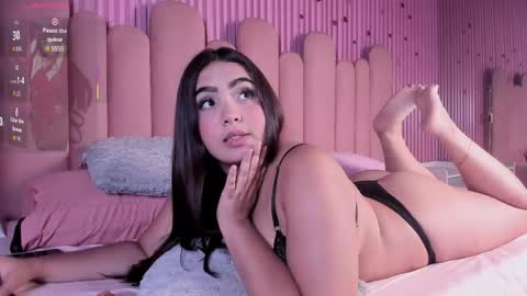 miafarrog online show from May 2026 08:16:01 PM