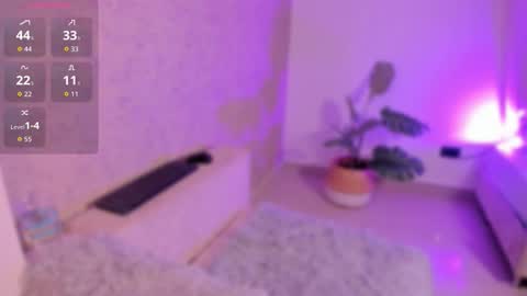 Miah online show from October 2025 08:39:01 PM