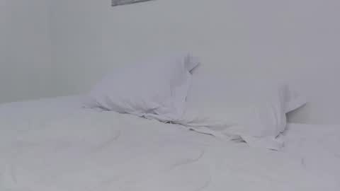 Ms Mia  Owner Of  Your Mind online show from January 2025 03:30:02 AM