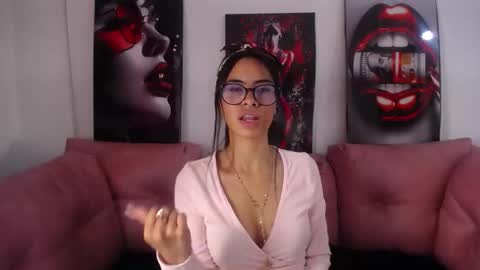 miahotcs online show from May 2026 04:24:01 PM