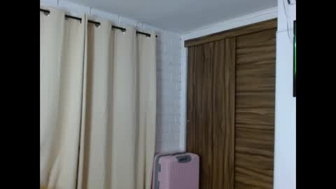 miahott19 online show from December 2024 08:06:02 AM