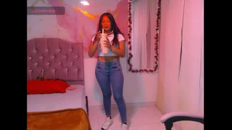 miaisabella905137 online show from July 2026 08:06:02 PM
