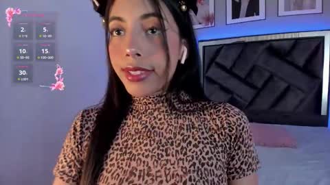 Snapshot of miajones_blowjob chatting on February 2026 12:37:01 PM miajones blowjob online show from February 2026 12:37:01 PM