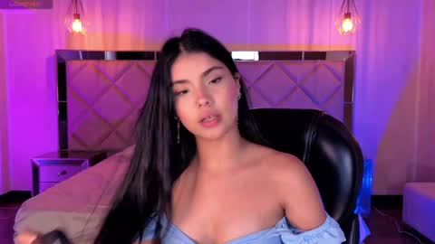 Call me Mia  online show from May 2026 06:46:02 PM