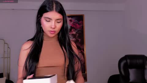 Call me Mia  online show from May 2026 06:47:01 PM