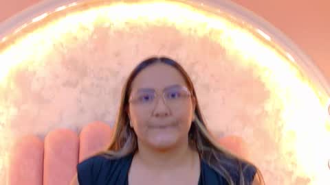 Snapshot of mialaurents chatting on February 2026 03:18:01 AM Mia online show from February 2026 03:18:01 AM