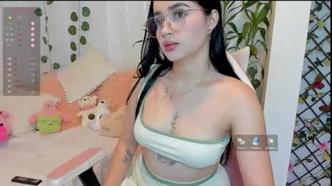 Snapshot of miamaiha chatting on March 2025 02:30:02 AM mia 600am-1000am Colombia time online show from March 2025 02:30:02 AM