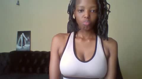 Muffin online show from April 2026 09:30:02 PM