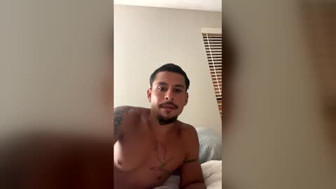 Snapshot of miamiclos1 chatting on May 2026 04:54:01 AM miamiclos1 online show from May 2026 04:54:01 AM