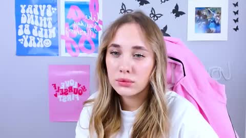 miamilas online show from December 2024 12:42:01 PM