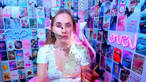 miamilas online show from September 2025 05:29:02 PM