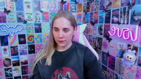 miamilas online show from April 2026 04:29:01 PM