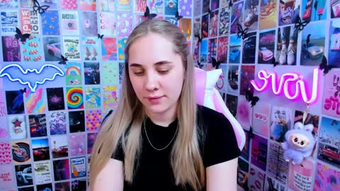 miamilas online show from April 2026 04:01:02 PM