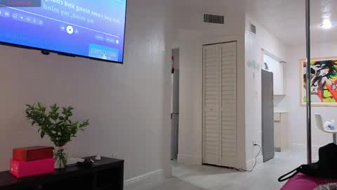 MiamiWorld online show from May 2026 08:30:01 AM