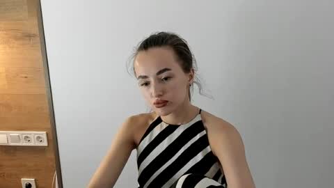 miamoll online show from July 2026 10:11:01 AM