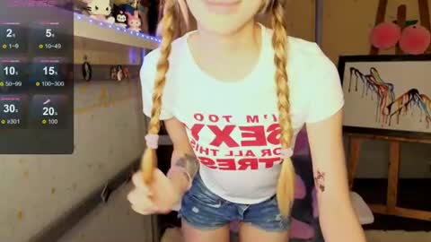 MiaMoon online show from July 2026 02:01:01 PM