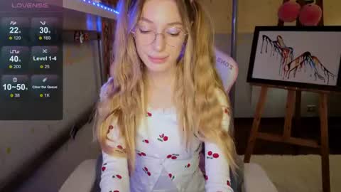 MiaMoon online show from July 2026 02:35:01 PM