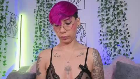 Mia Morgann online show from April 2026 02:08:02 PM